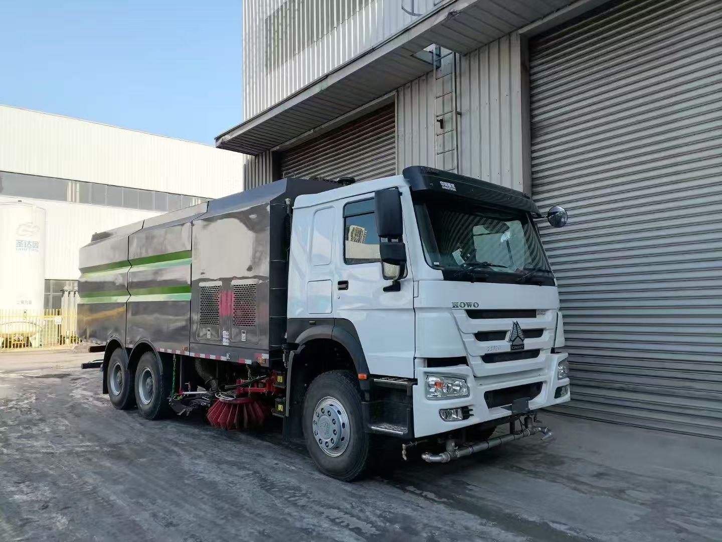HOWO 7 Street Sweeper Truck