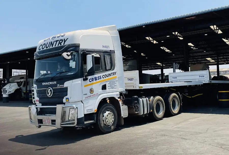 Shacman X3000 6×4 Tractor Truck-12