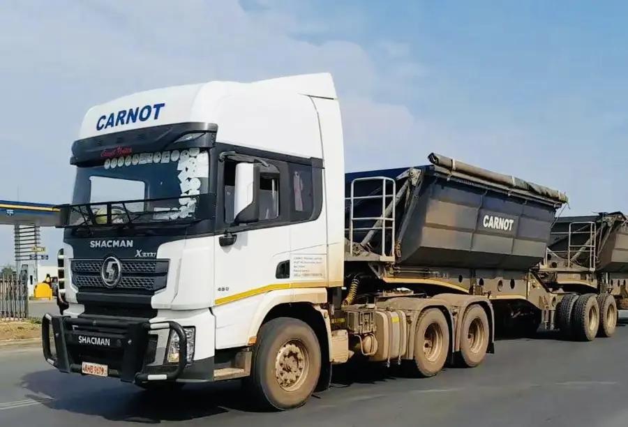 Shacman X3000 6×4 Tractor Truck-10
