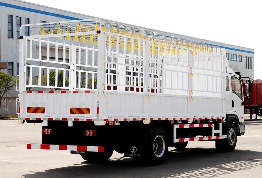 Shacman X9 cargo truck (4)