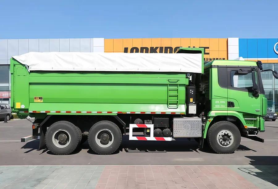 SHACMAN X3000 6X4 DUMP TRUCK (9)