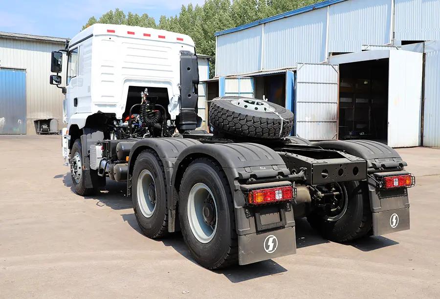 Shacman X3s 6×4 Tractor Trucks (5)