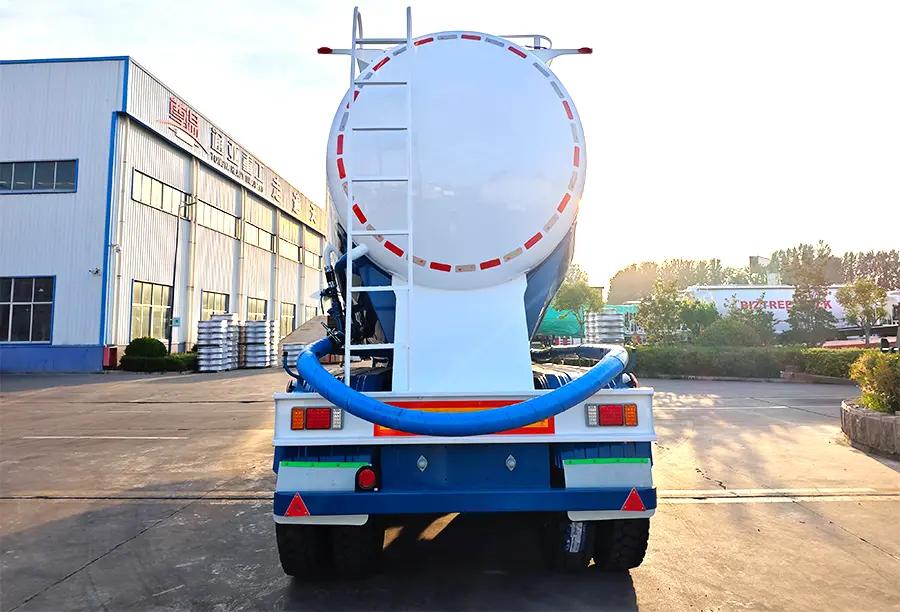 shacman Cement Bulk Trailer (3)