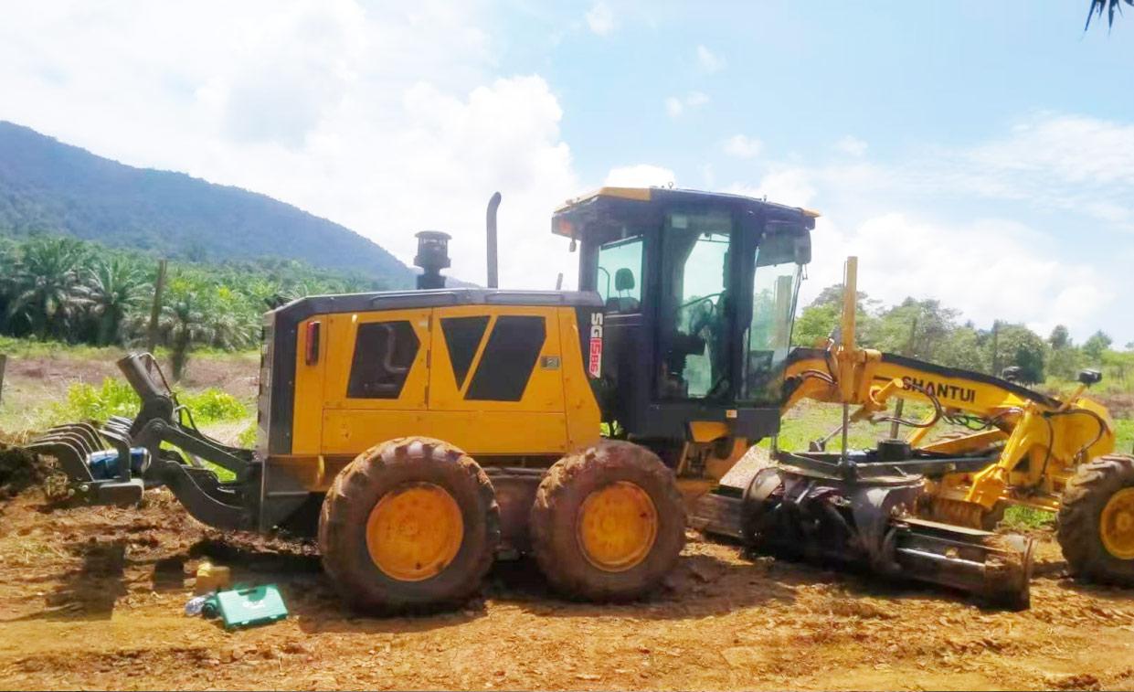 Road construction by SG15-B6 grader in Indonesia