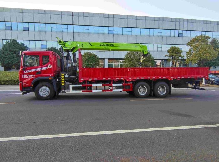 ZLT3000V4 Loader crane